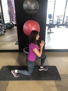 Stationary Lunge with Leg Lift 2