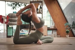 Woman-Doing-Yoga-Pose-in-Leggings-mobile