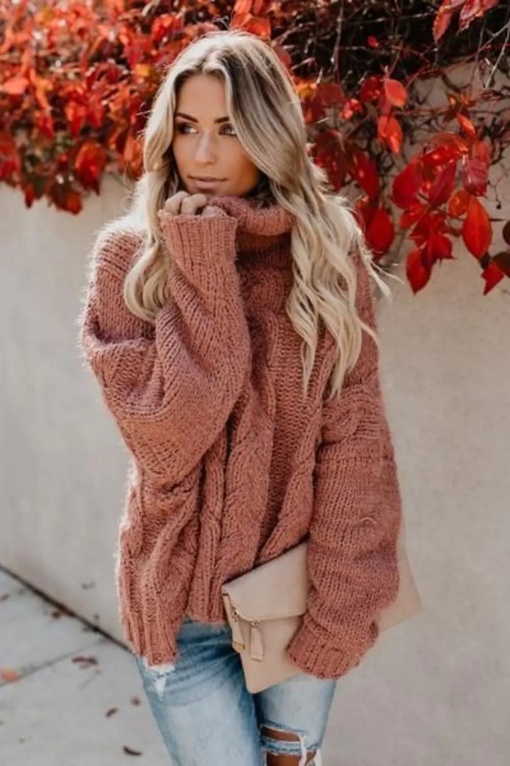 Уютный свитер осень