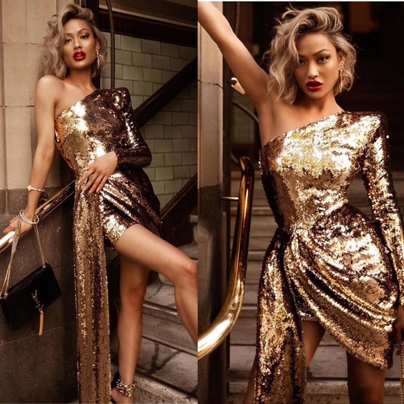 NYE outfit gold sequin dress