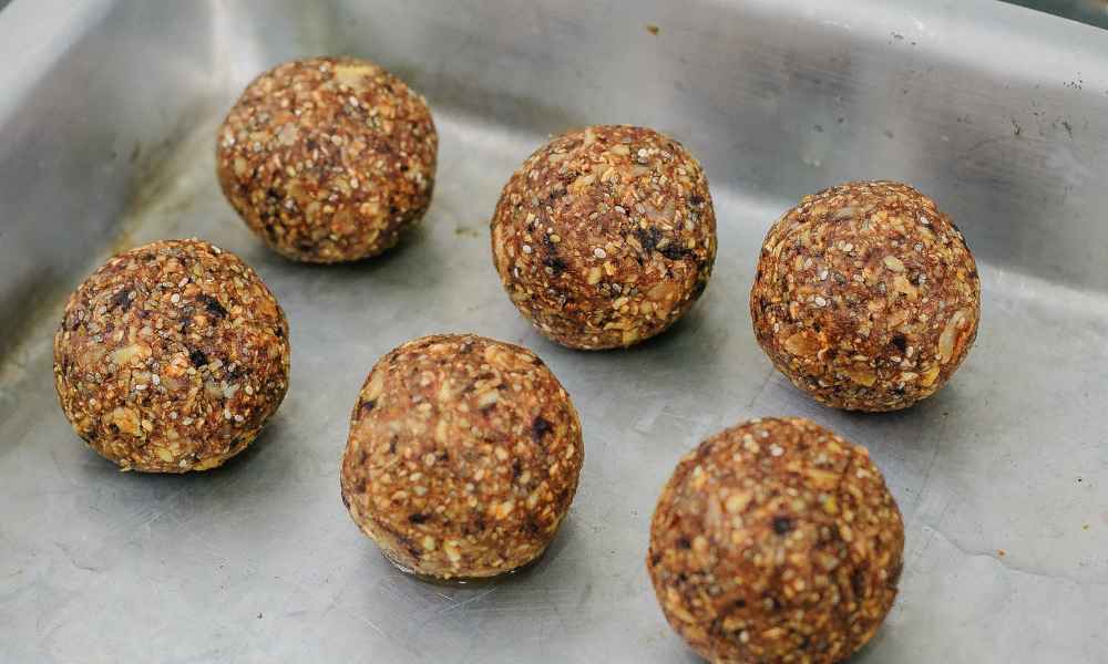Protein balls on baking sheet