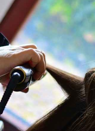 chemical hair straightener