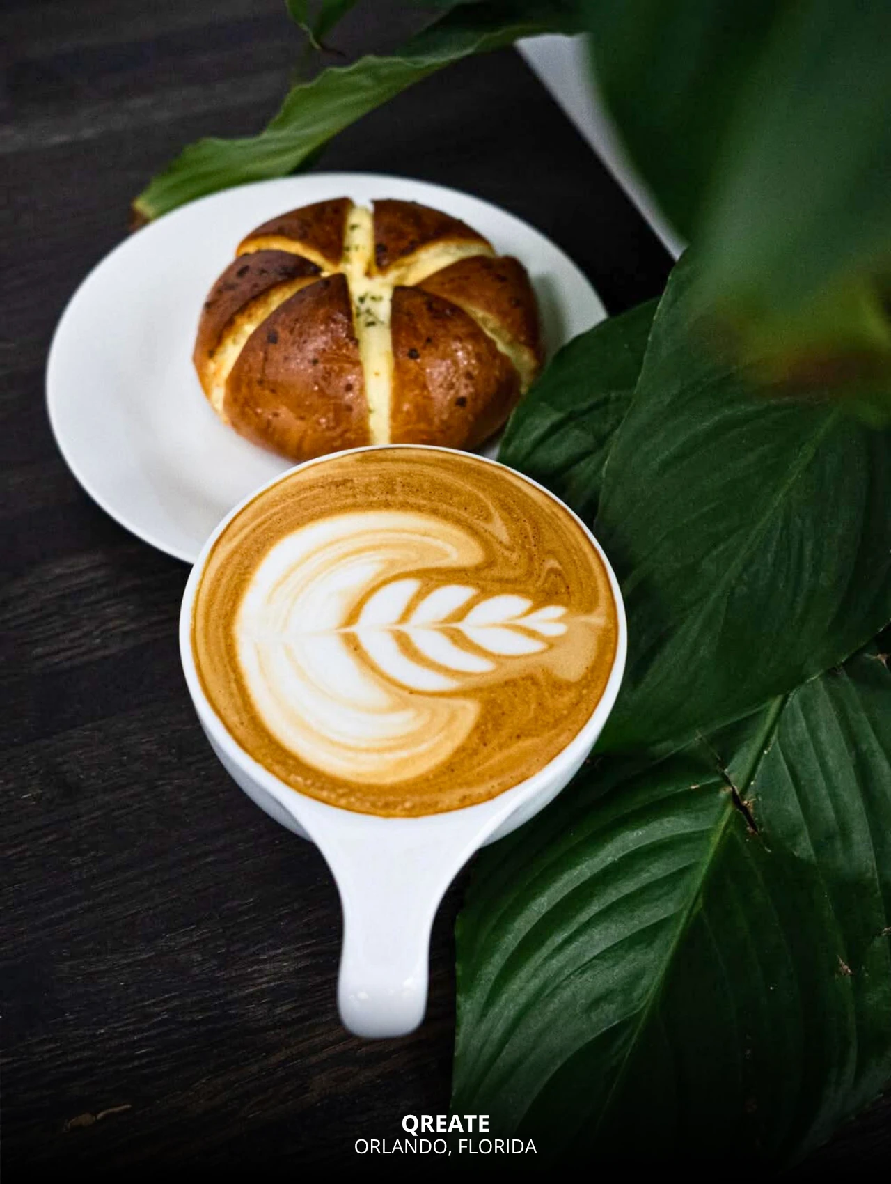 Latte Art Orlando with a soft bun at Qreate in Orlando