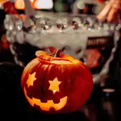 halloween bar crawl