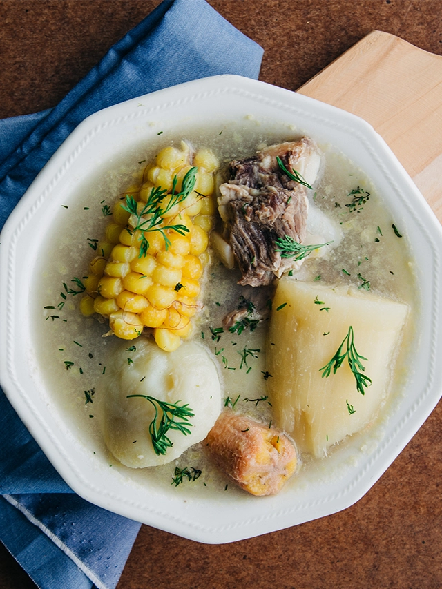 sancocho colombiano