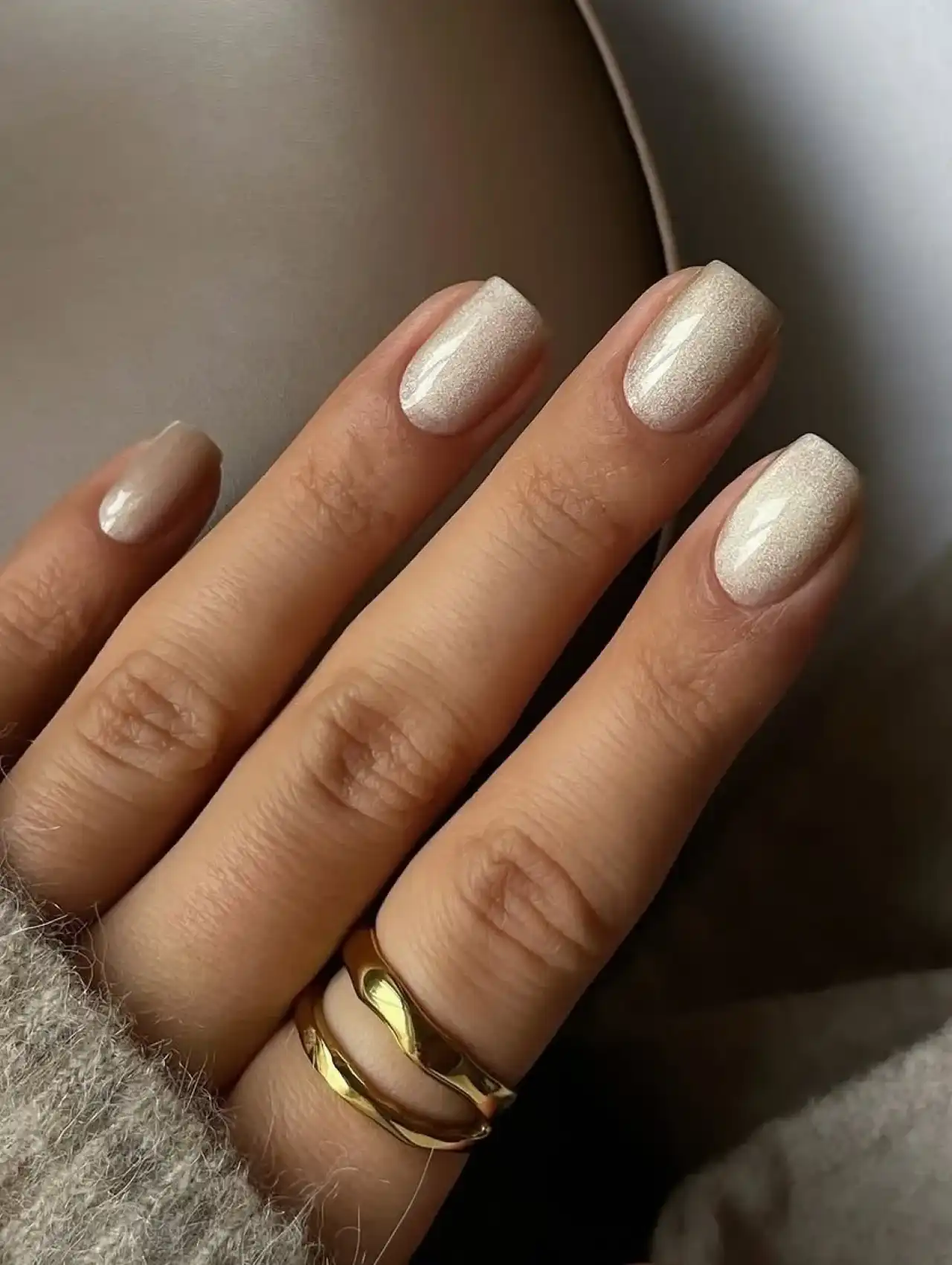 Short square nails in champagne velvet shimmer finish, nail art design 2025.
