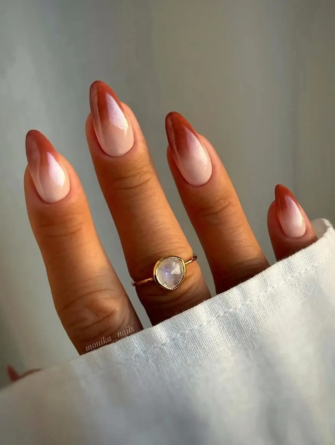Chocolate ombre Thanksgiving nails blending soft nude into deep brown tones