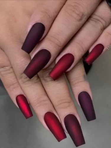 A deep, sultry matte ombre transitioning from intense black cherry to rich red, exuding pure elegance and passion. This luxurious coffin-shaped design is perfect for those who love a bold yet sophisticated Valentine's look. The velvety texture enhances the dramatic gradient, making it a statement choice for romantic nights or a fierce everyday style.