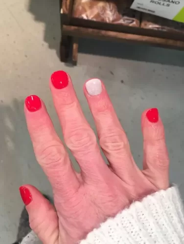 Red and Glitter Accent