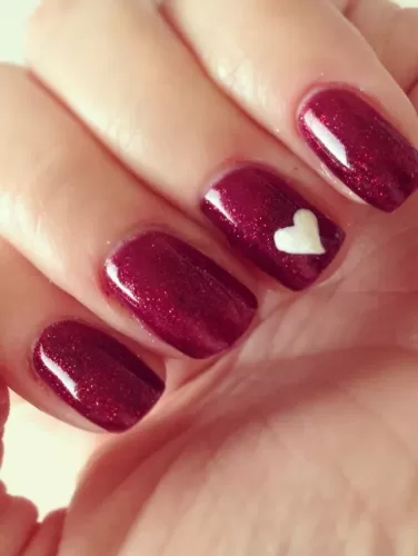 Valentines nails simple Elegant Ruby Heart