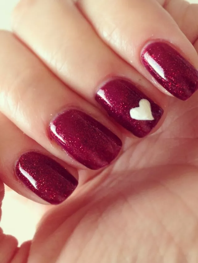 Valentines nails simple Elegant Ruby Heart