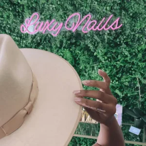 Luxy Nails Beauty 1