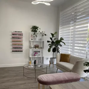 Luxy Nails Beauty 3