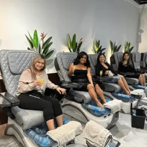 Tipsy SalonBar 3